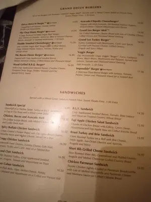 Lindy's on 4th
