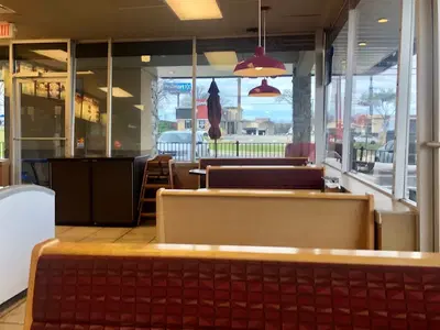 Dairy Queen- Ennis