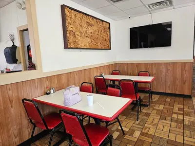 Wall Chinese Cafe
