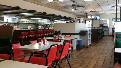 J's Breakfast & Burgers