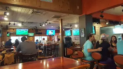 Hooters