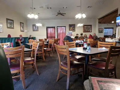 Moe's Country Kitchen