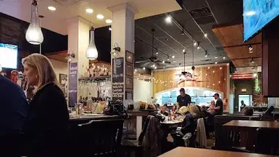 Half Shells Oyster Bar & Grill