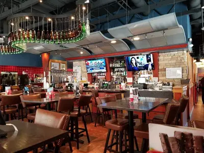 Red Robin Gourmet Burgers and Brews