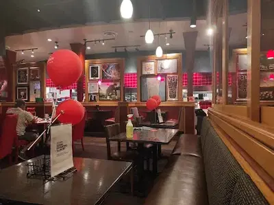 Red Robin Gourmet Burgers and Brews