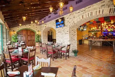 El Tiempo Cantina - Webster