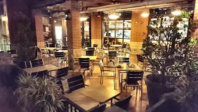 Black Walnut Cafe