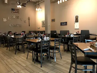 Benny's Café – Breakfast & Lunch