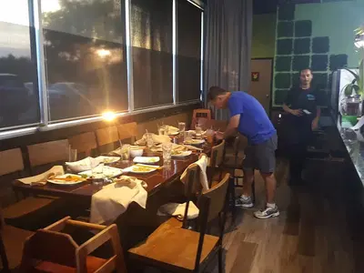Thai Noodle Wave Garland
