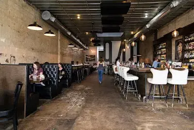 940's Kitchen & Cocktails