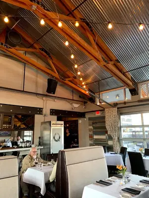 Queenie's Steakhouse