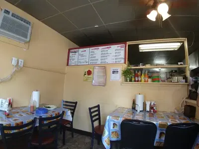 Veronica's Cafe