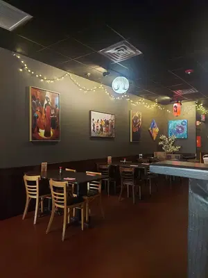 Sushi Cafe & Bar