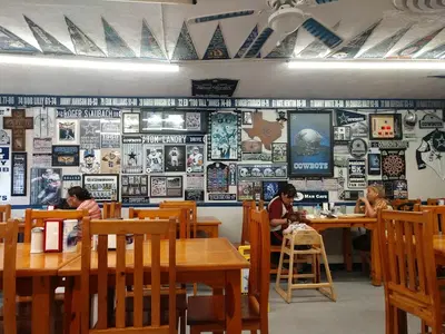 Martha's Café