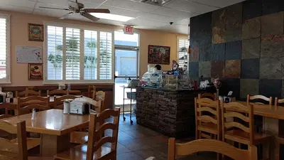 Los Jarrones Mexican Food
