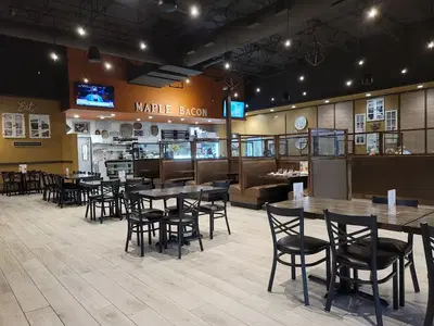 Maple Bacon Restaurant