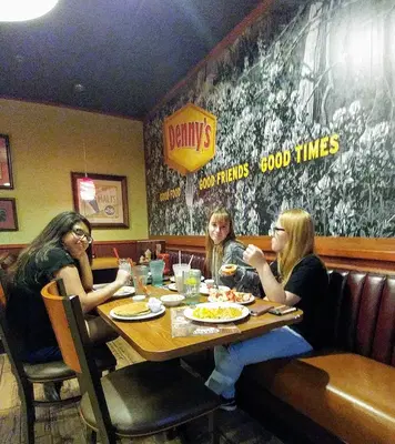 Denny's