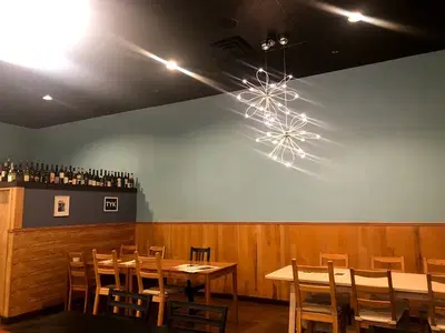 Tomyumkung Thai Cafe