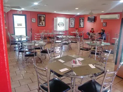 De Cache Restaurant