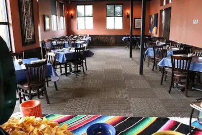 Dos Rios Mexican Bar & Grill