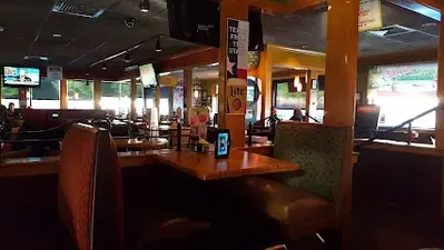 Applebee's Grill + Bar