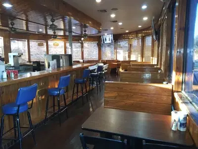 Itzys Cafe and Restaurant