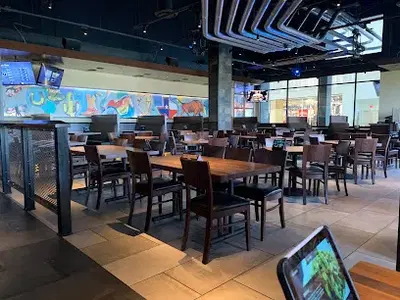 Yard House