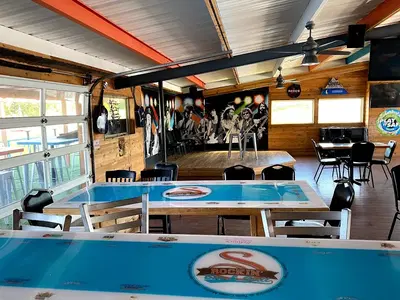 Rockin' S Bar and Grill at Twin Coves Marina