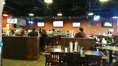 Wing Daddy's Sauce House