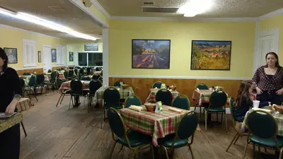 Lynn's Table