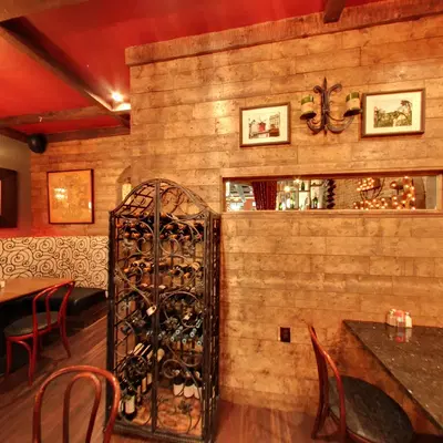 Main Street Bistro & Bakery