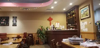 Yum Asian Bistro
