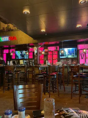 Dos Amigos Cantina
