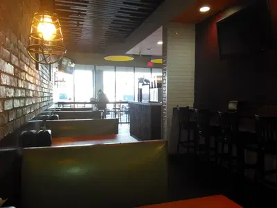 SIRG Wings & More