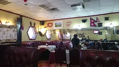 Everest Restaurant