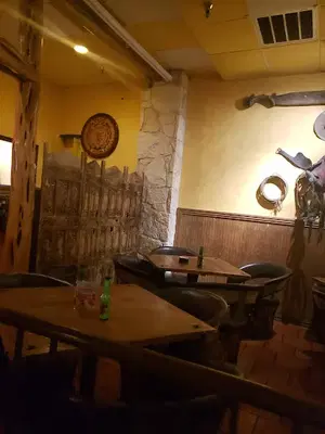 Los Lupes Taqueria