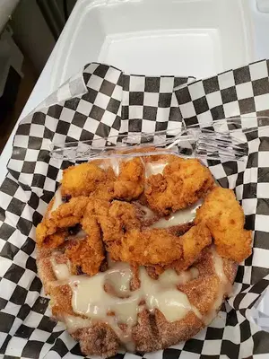 2 Neighborz Burgers and Shakes