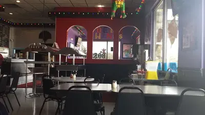 Bosses Pizza, Wings & Burgers Western Center