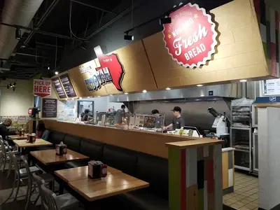 MOOYAH Burgers, Fries & Shakes