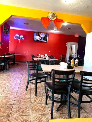 Taqueria Las Comadres