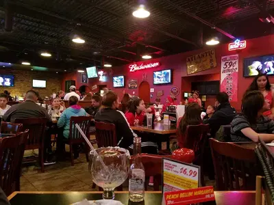 Wing Daddy's Sauce House