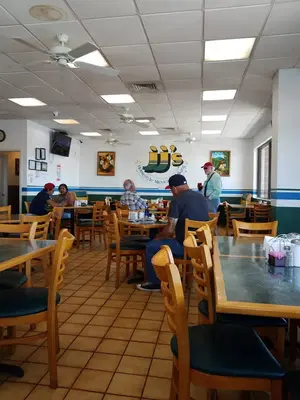 J J's Mexican Restaurant