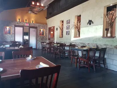 Los Cucos Mexican Cafe
