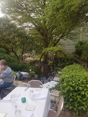 Fig Tree Restaurant