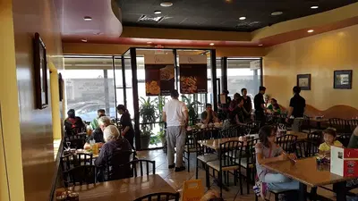 V Bistro - Vietnamese Noodle & Grill