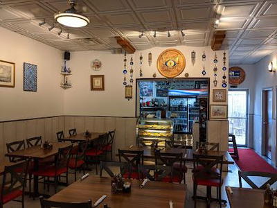 Istanbul Grill & Deli