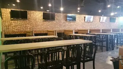 JJ's Taco Shop: Kitchen & Bar