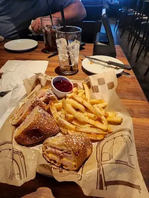 Cheddar's Scratch Kitchen