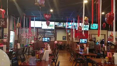 No Frills Grill & Sports Bar - Burleson