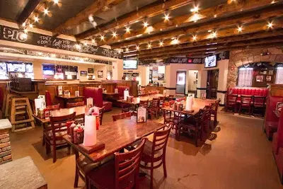 Famous Dave's Bar-B-Que